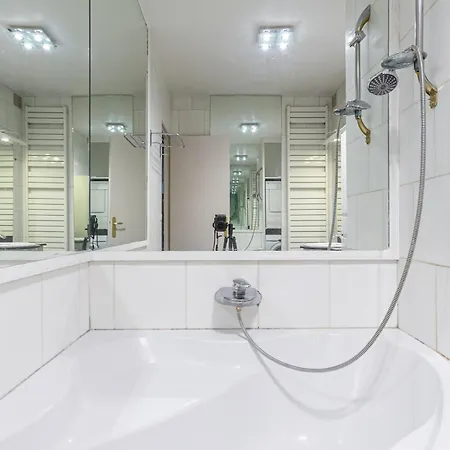 Elysees Appartement *