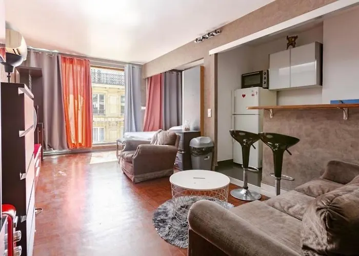 Apartment Elysees